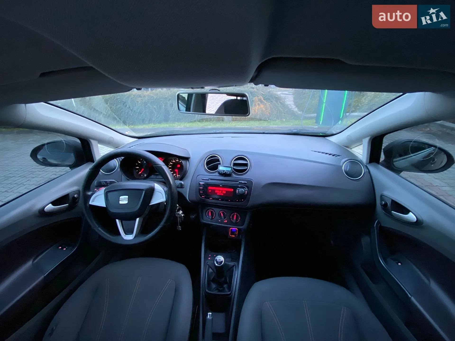 2011 SEAT Ibiza - мініатюра 13