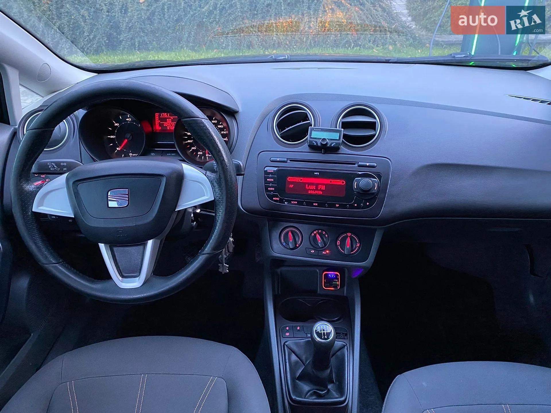 2011 SEAT Ibiza - мініатюра 14