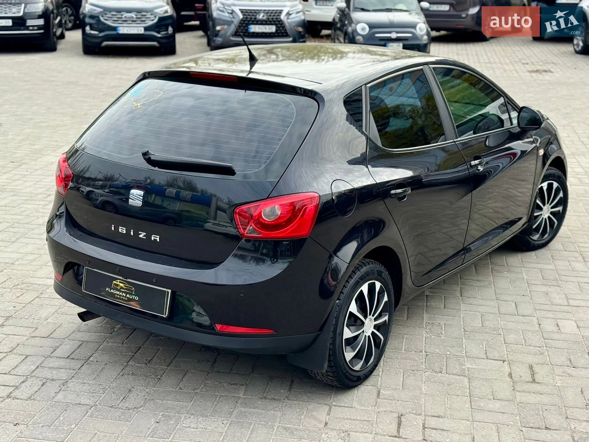 2010 SEAT Ibiza - мініатюра 11