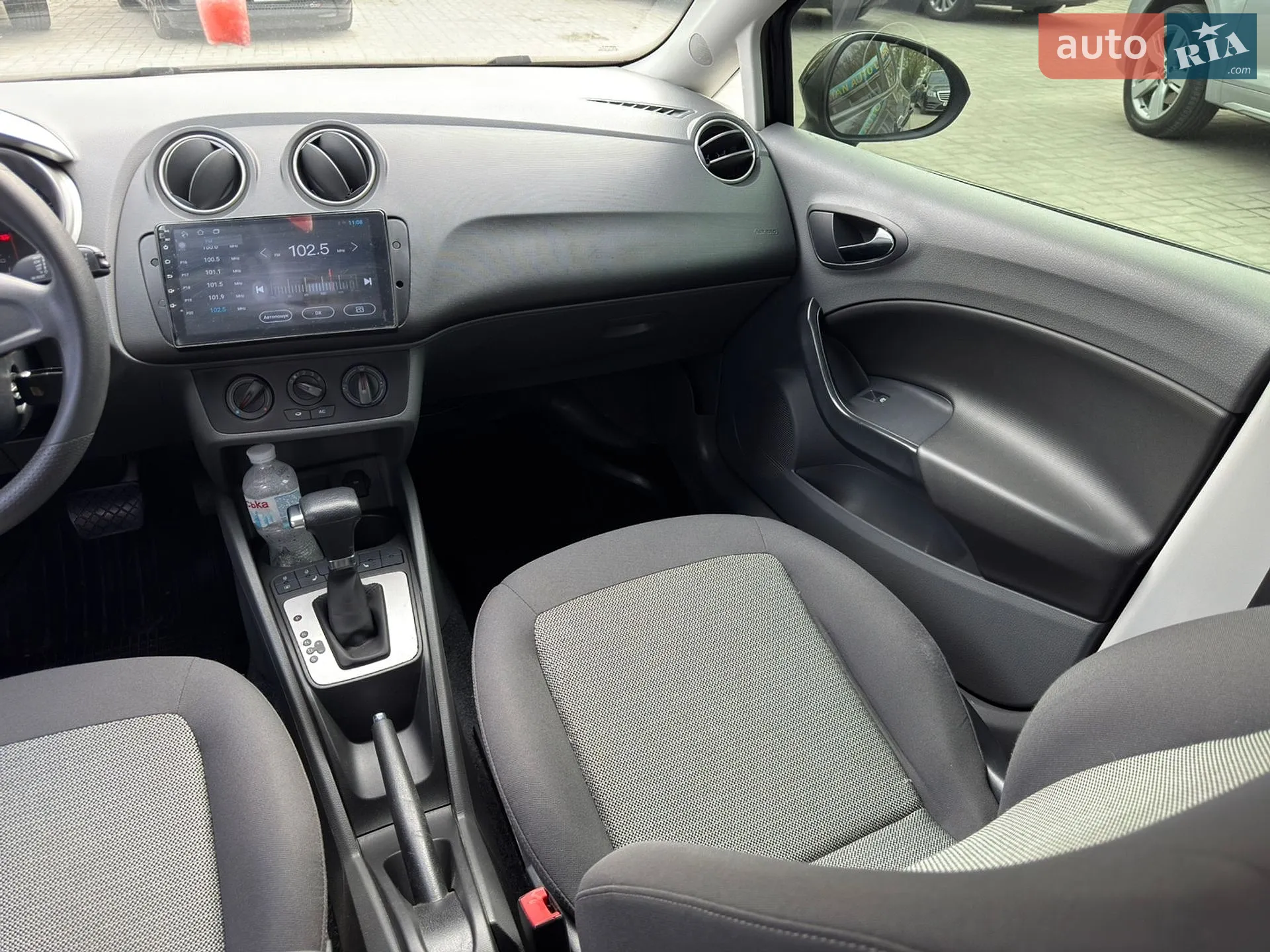 2010 SEAT Ibiza - мініатюра 32