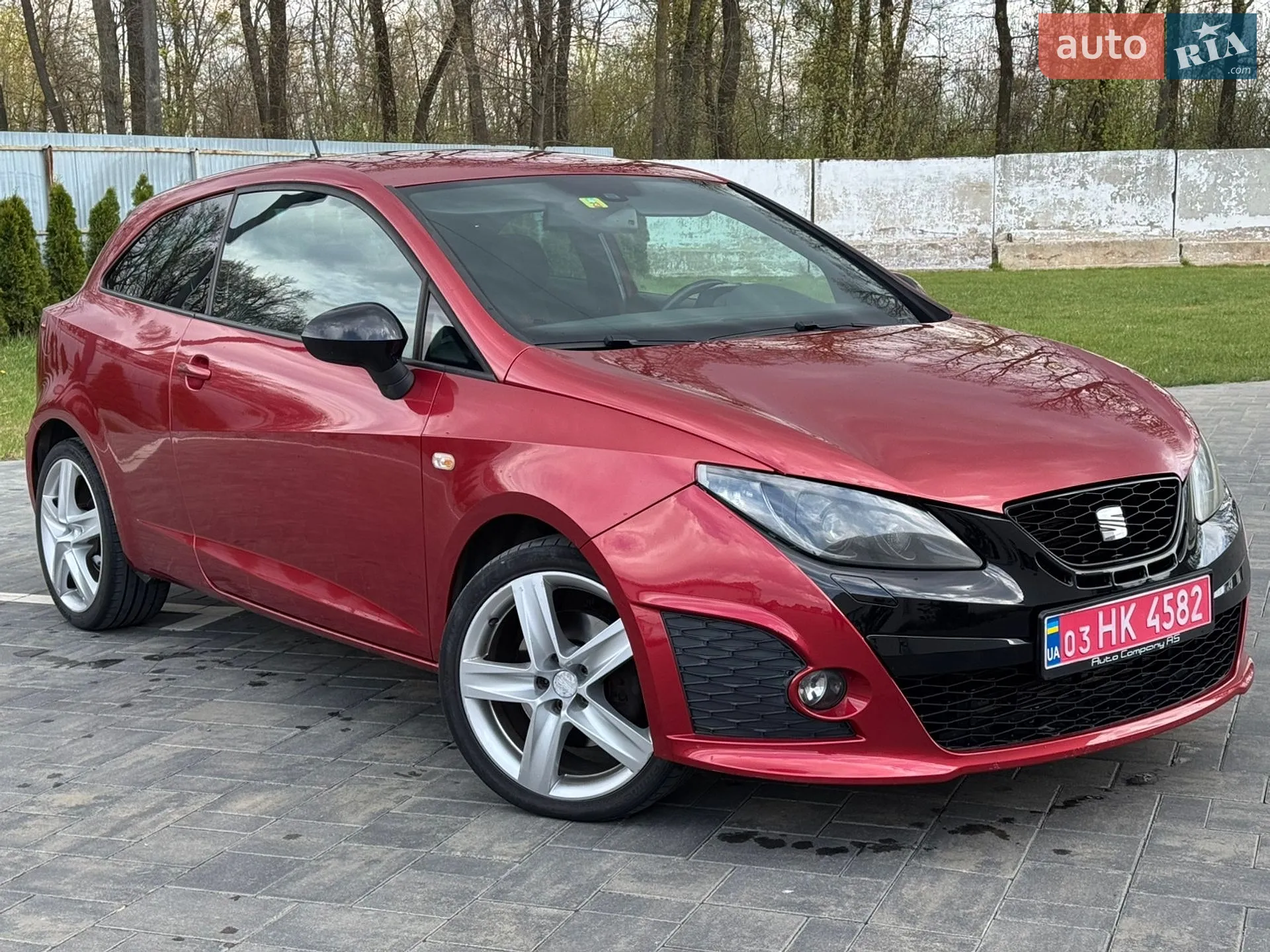 2011 SEAT Ibiza - мініатюра 2