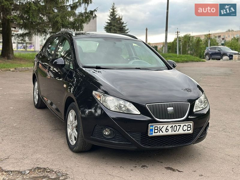 Универсал SEAT Ibiza 2011 в Ровно