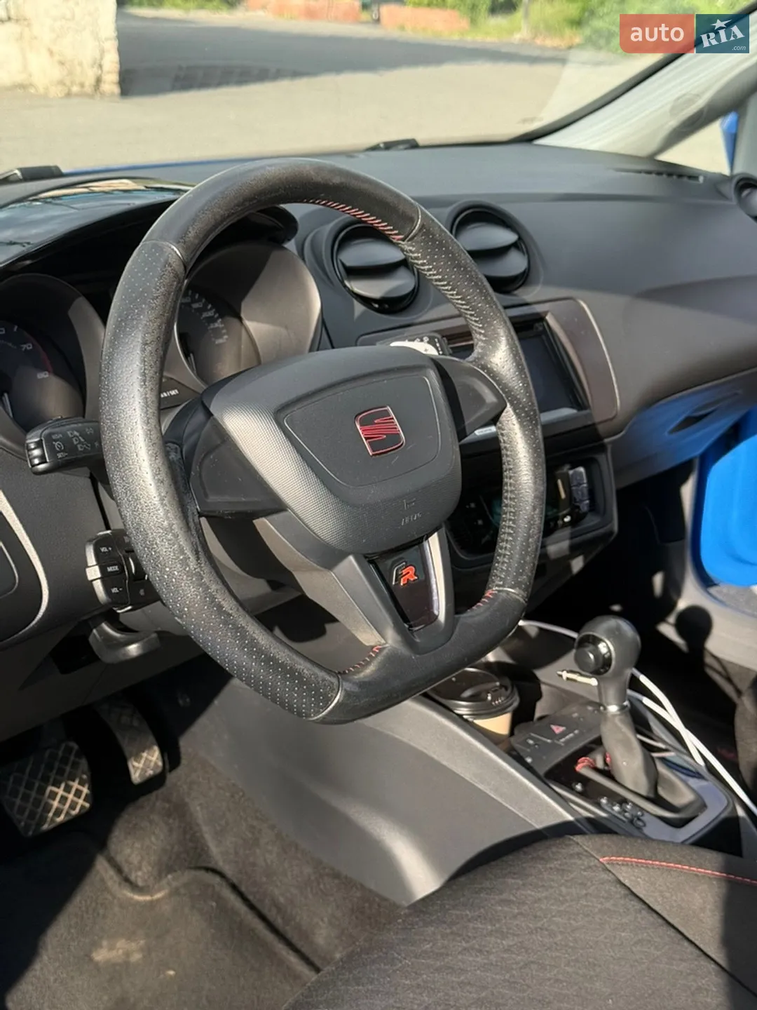 2010 SEAT Ibiza - мініатюра 10