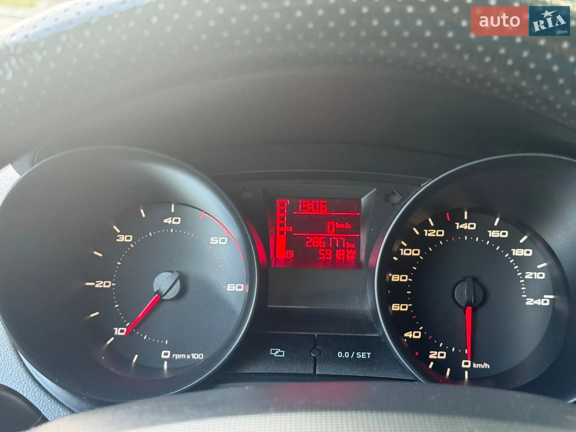 2010 SEAT Ibiza - мініатюра 17