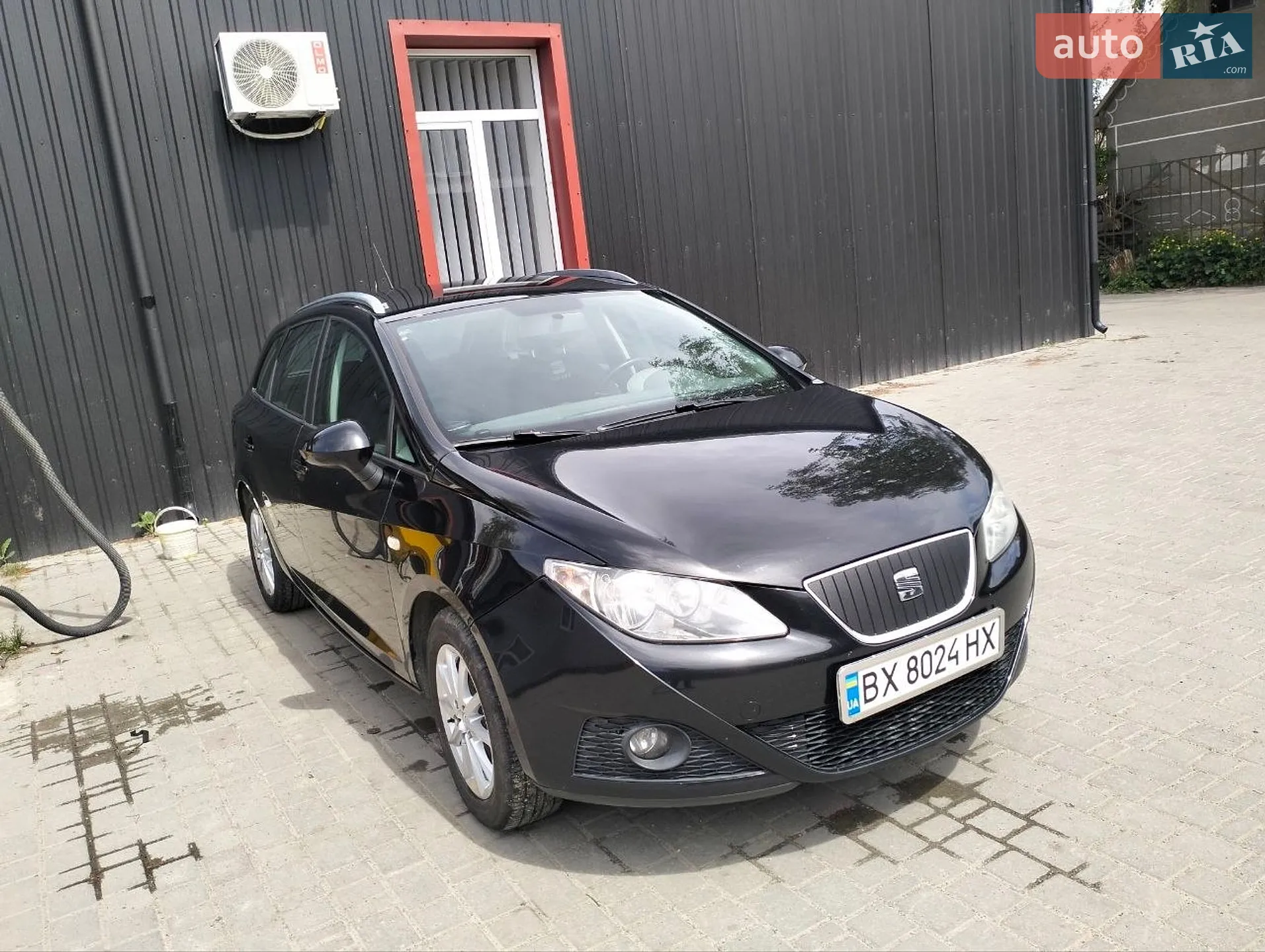 2011 SEAT Ibiza - мініатюра 2