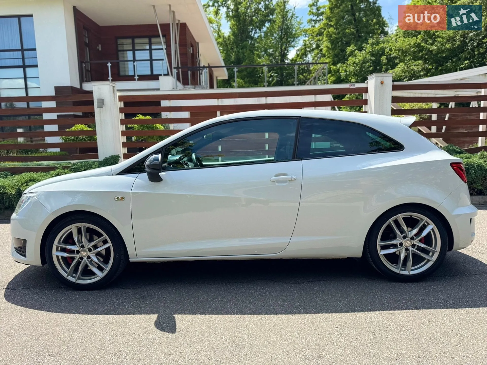 2014 SEAT Ibiza - мініатюра 16