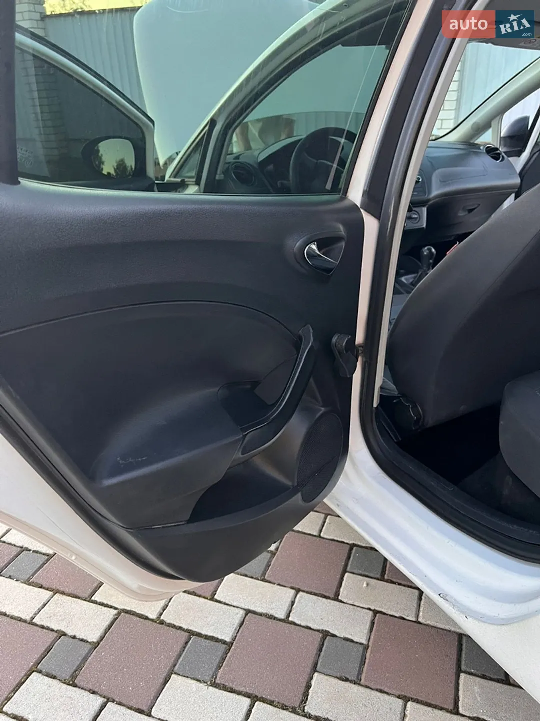 2014 SEAT Ibiza - мініатюра 12