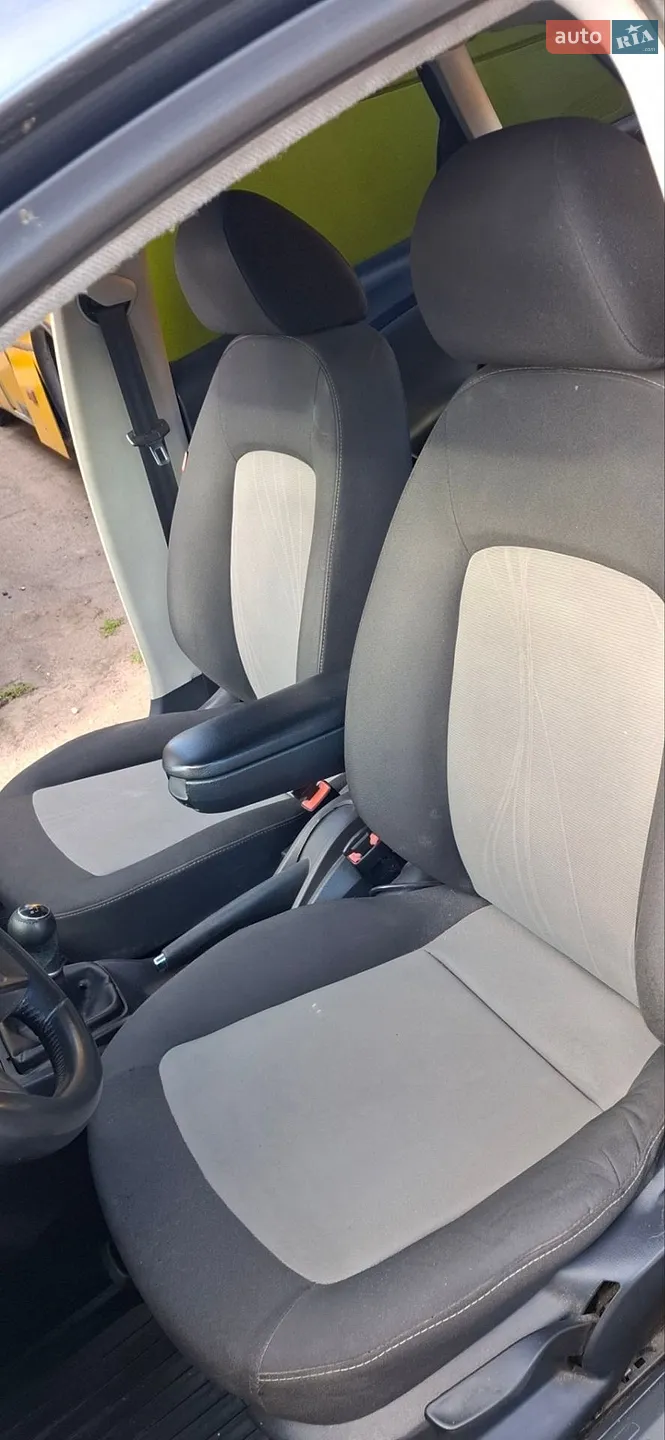 2013 SEAT Ibiza - мініатюра 7