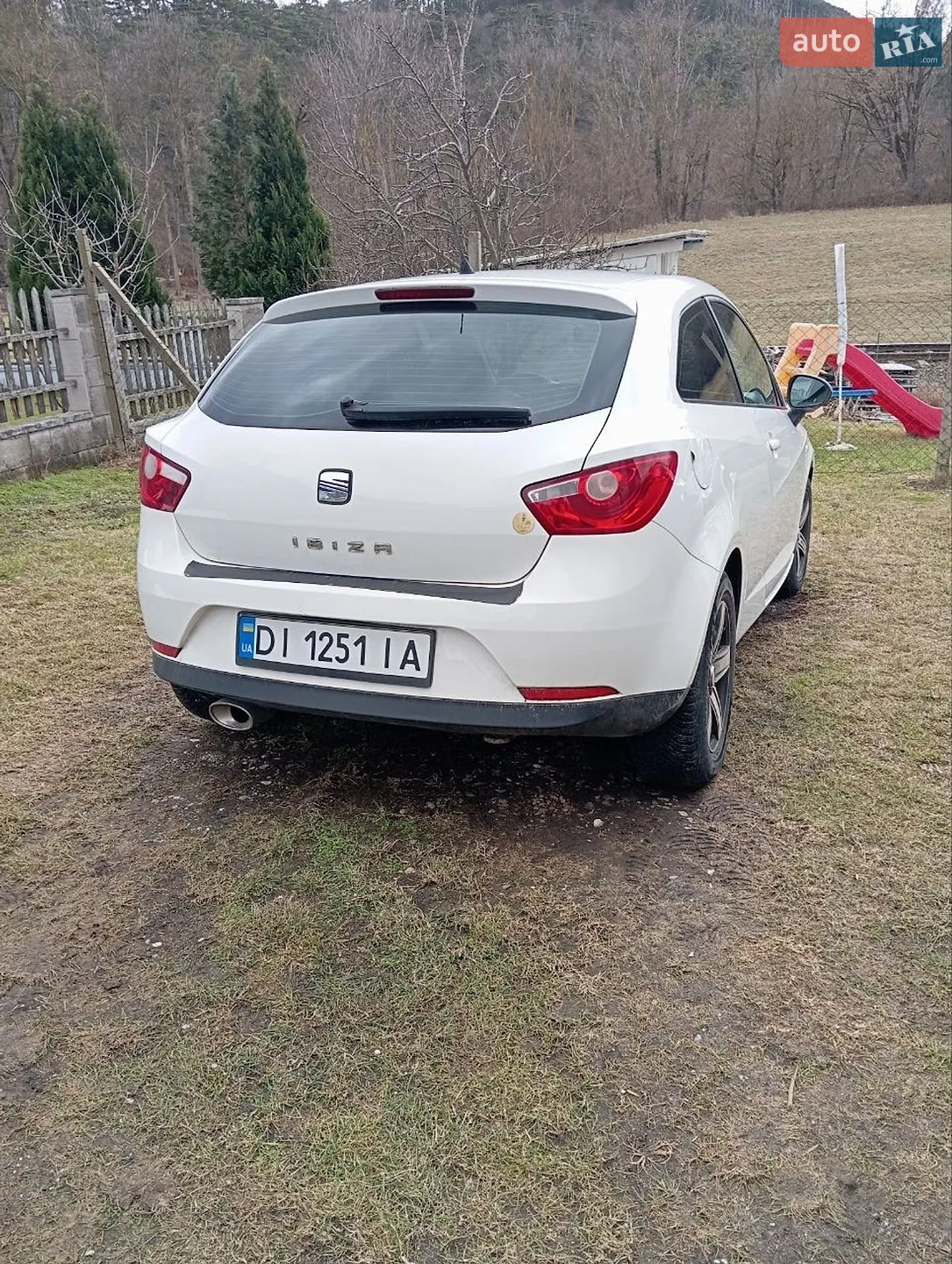 2010 SEAT Ibiza - мініатюра 8