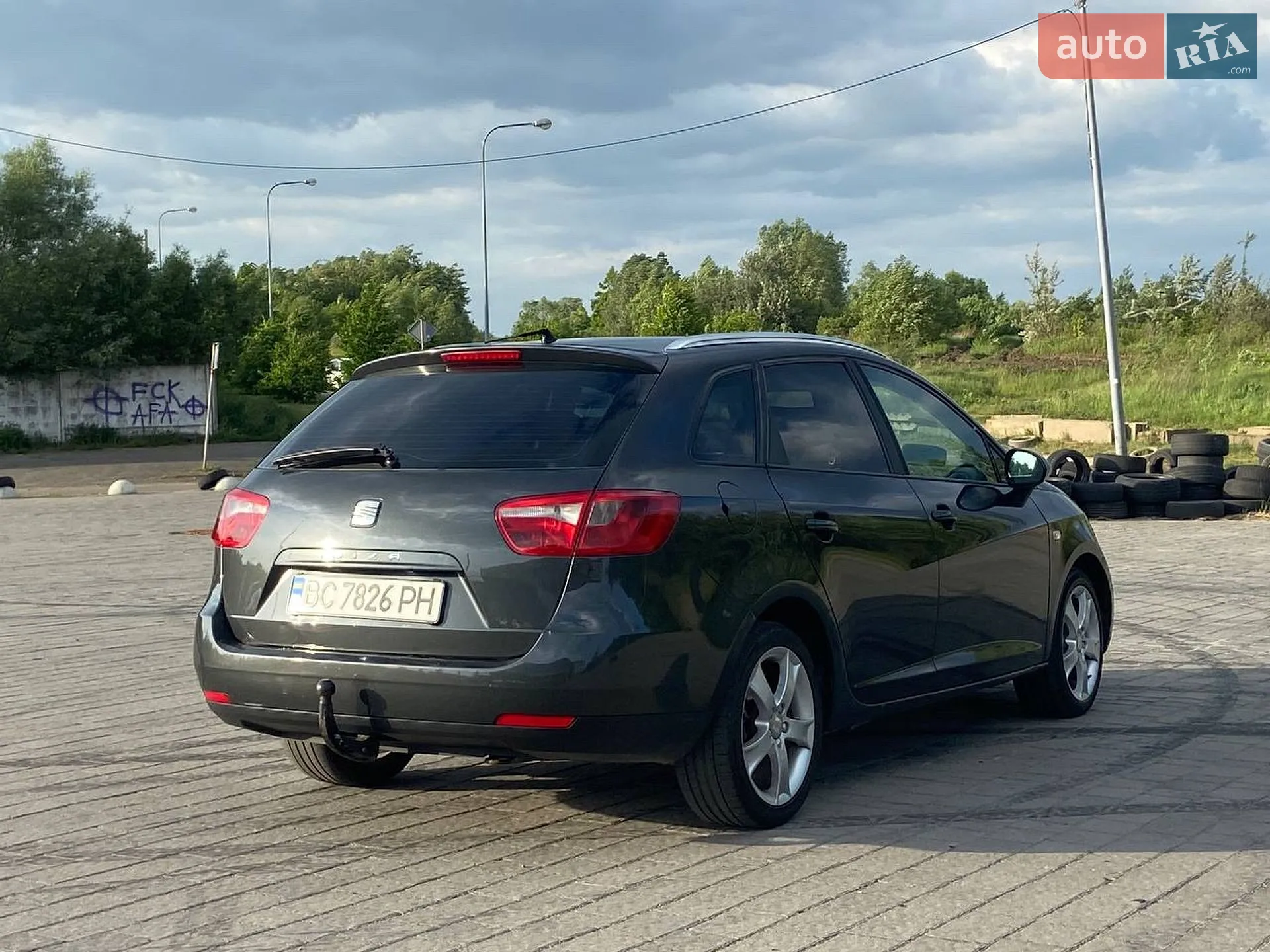 2010 SEAT Ibiza - мініатюра 3