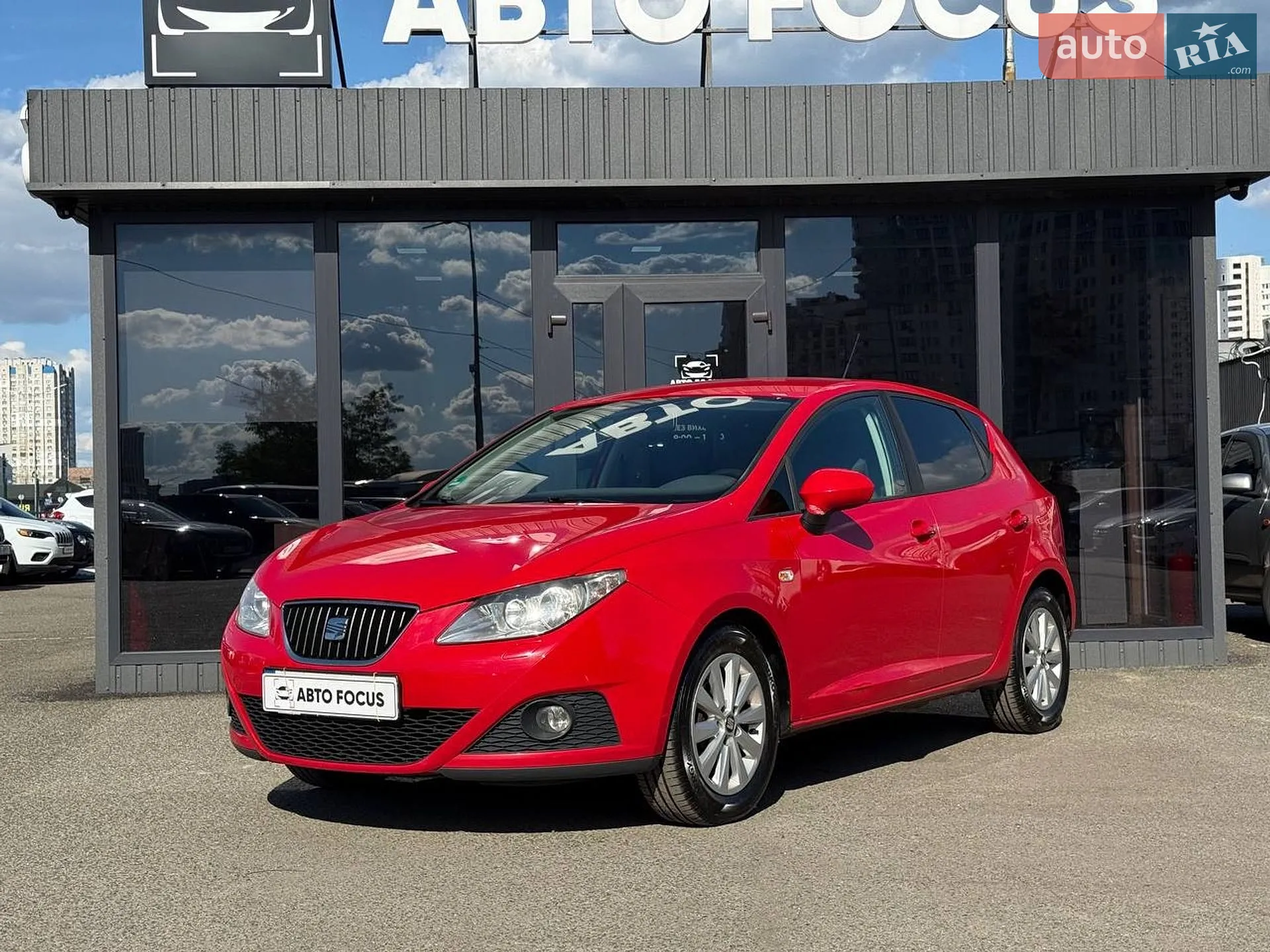2011 SEAT Ibiza - мініатюра 4