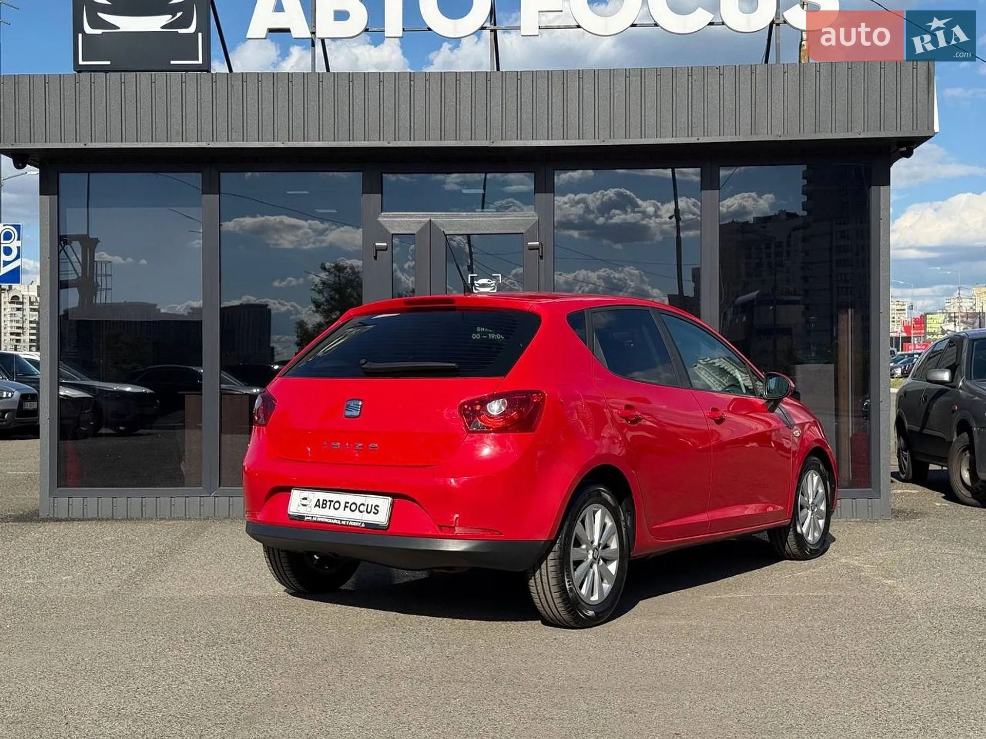 2011 SEAT Ibiza - мініатюра 5
