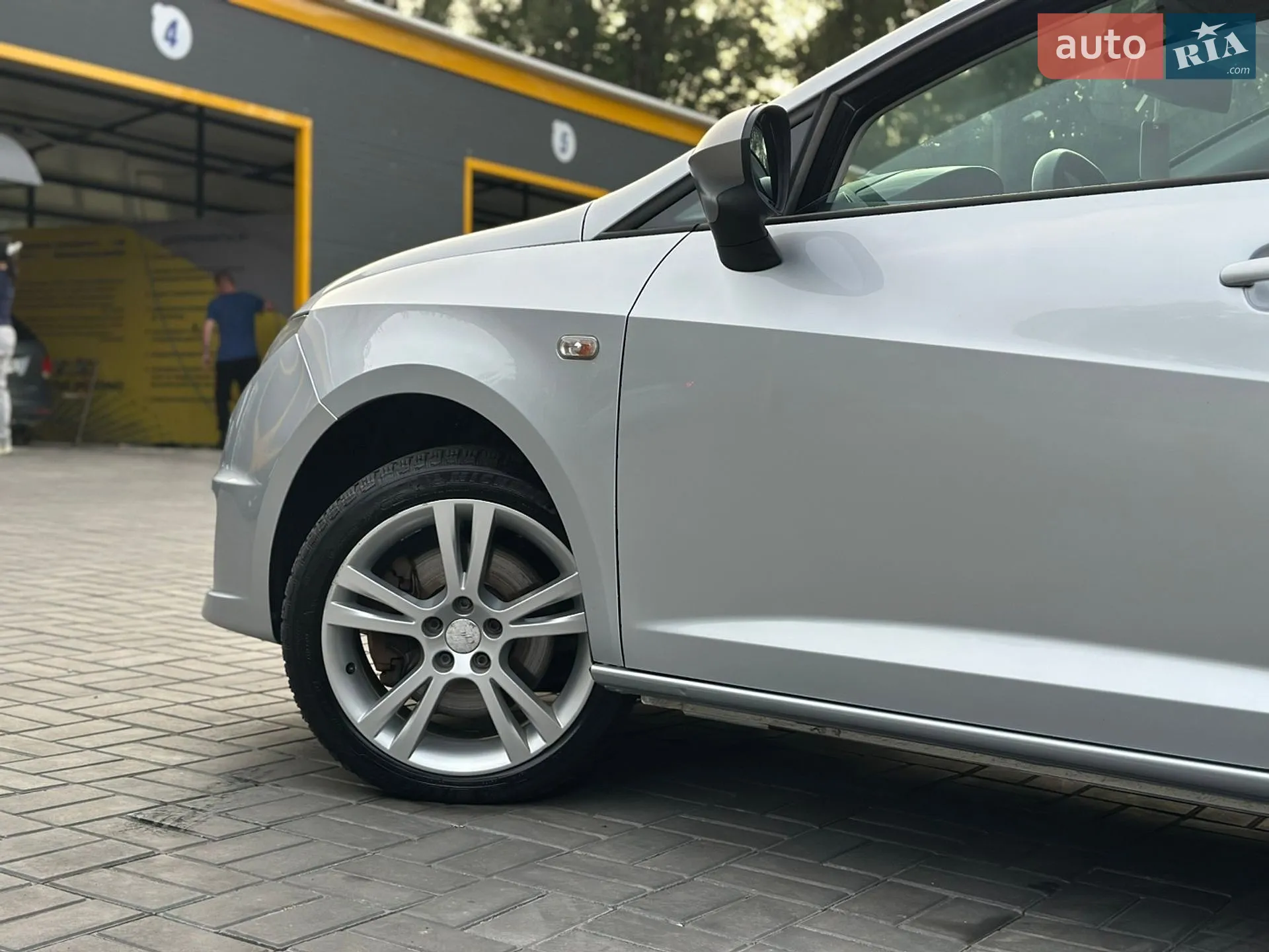2010 SEAT Ibiza - мініатюра 11