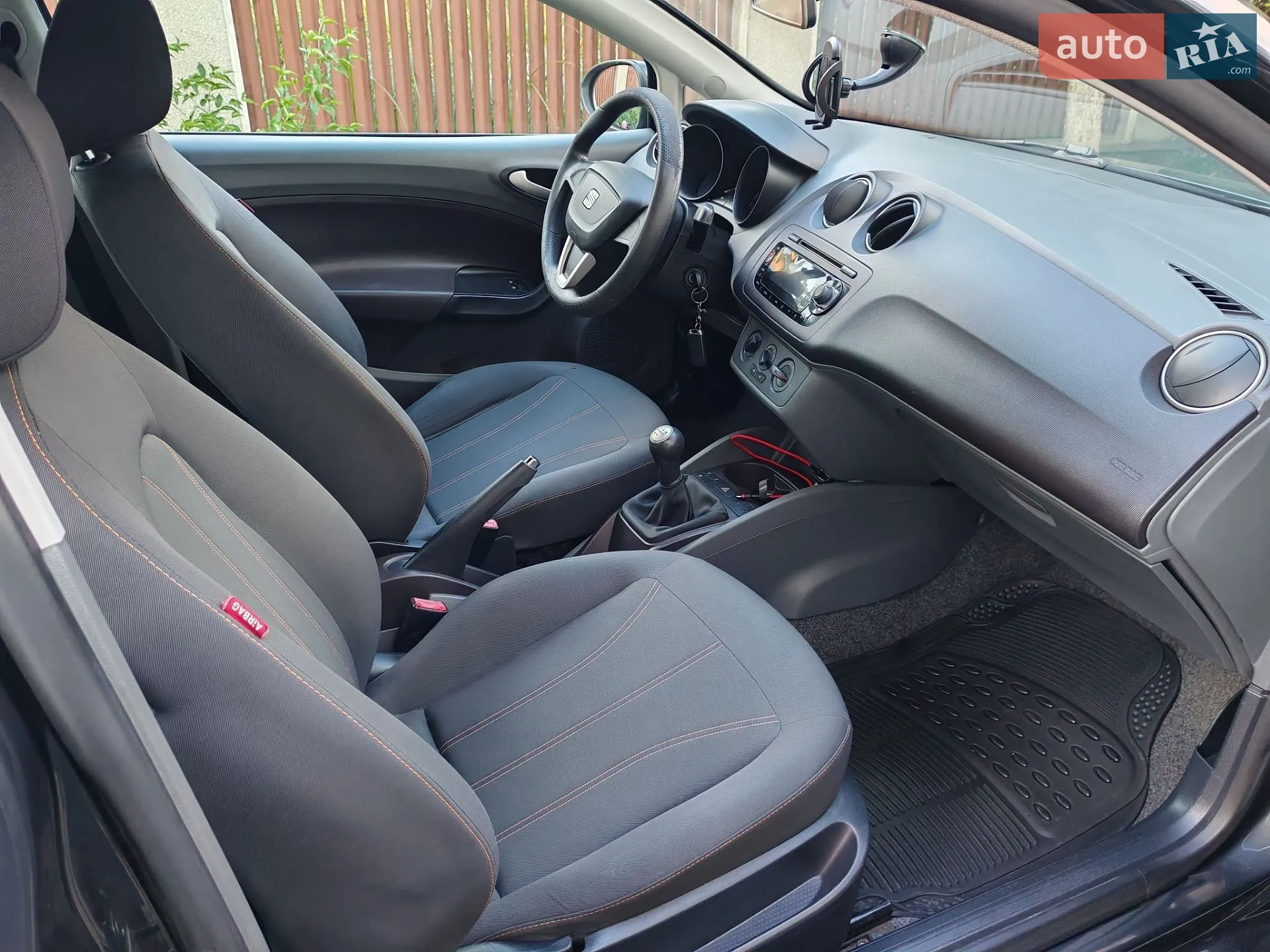 2010 SEAT Ibiza - мініатюра 6