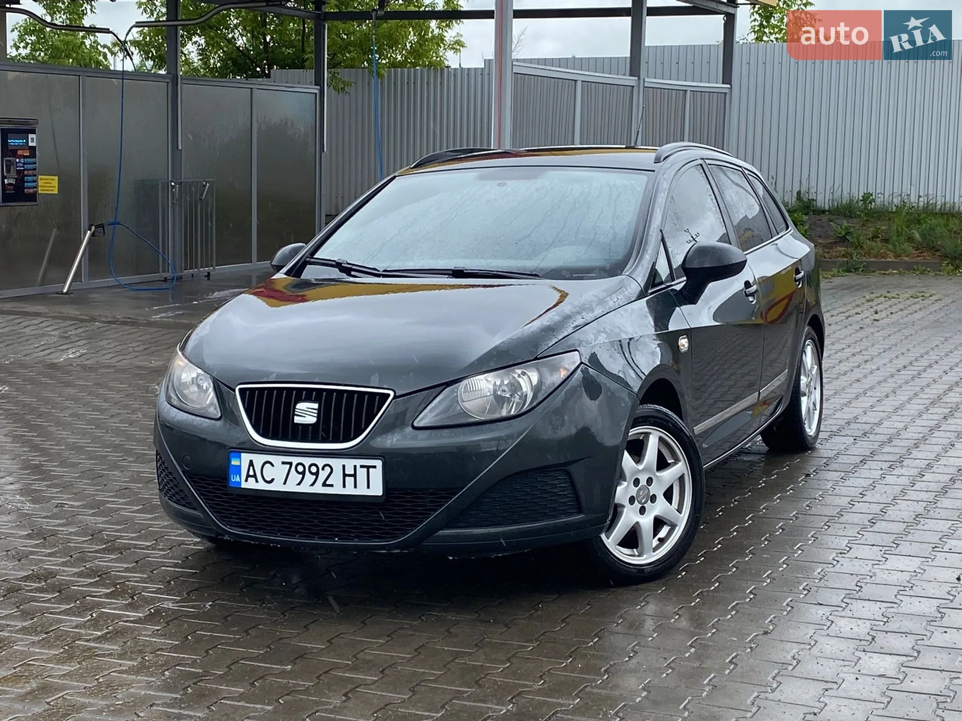 2011 SEAT Ibiza - мініатюра 3