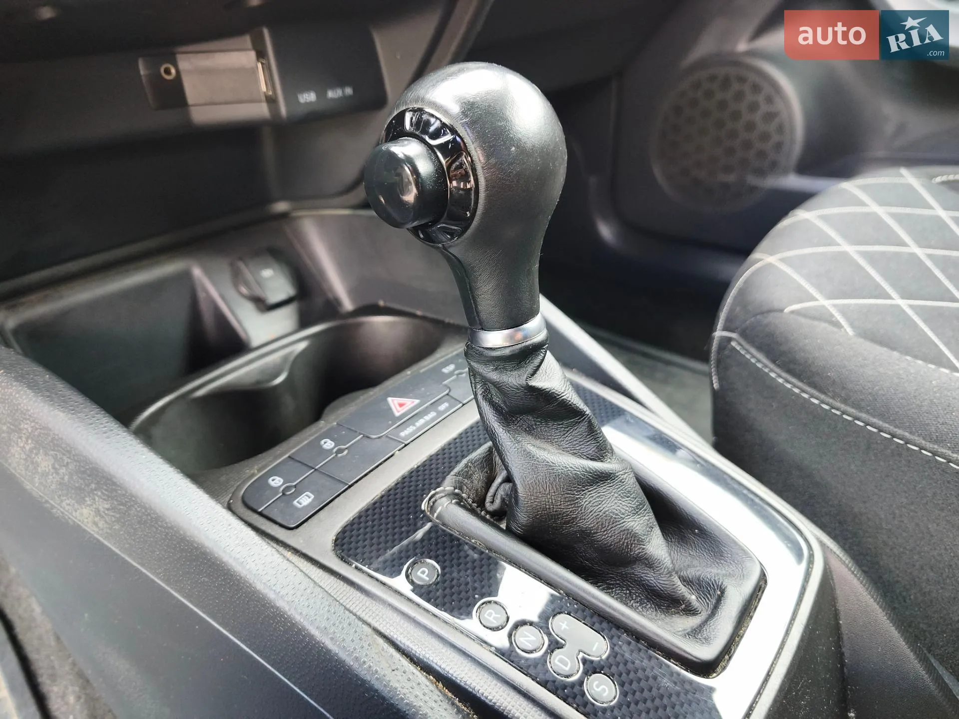 2012 SEAT Ibiza - мініатюра 23