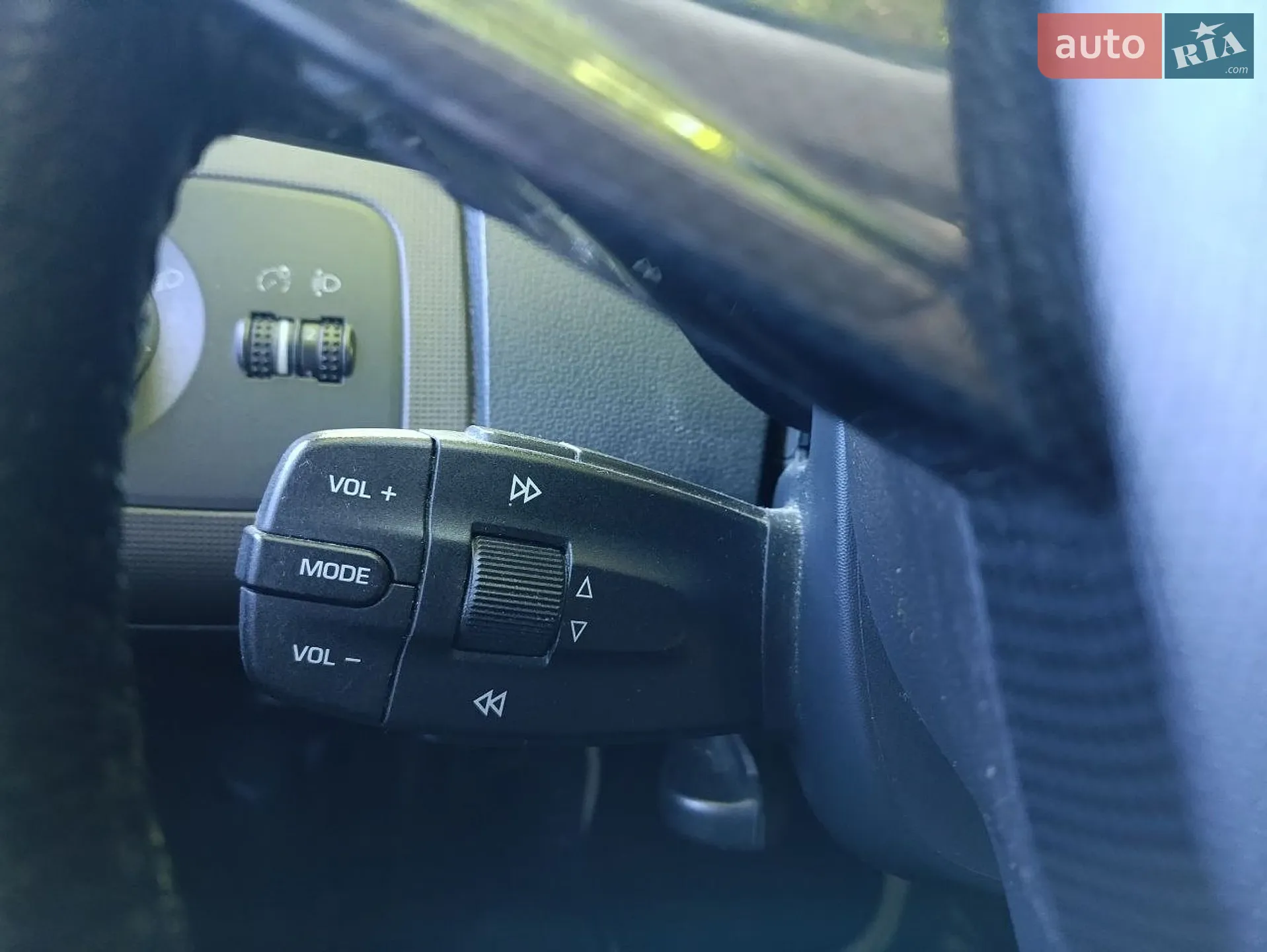 2012 SEAT Ibiza - мініатюра 7