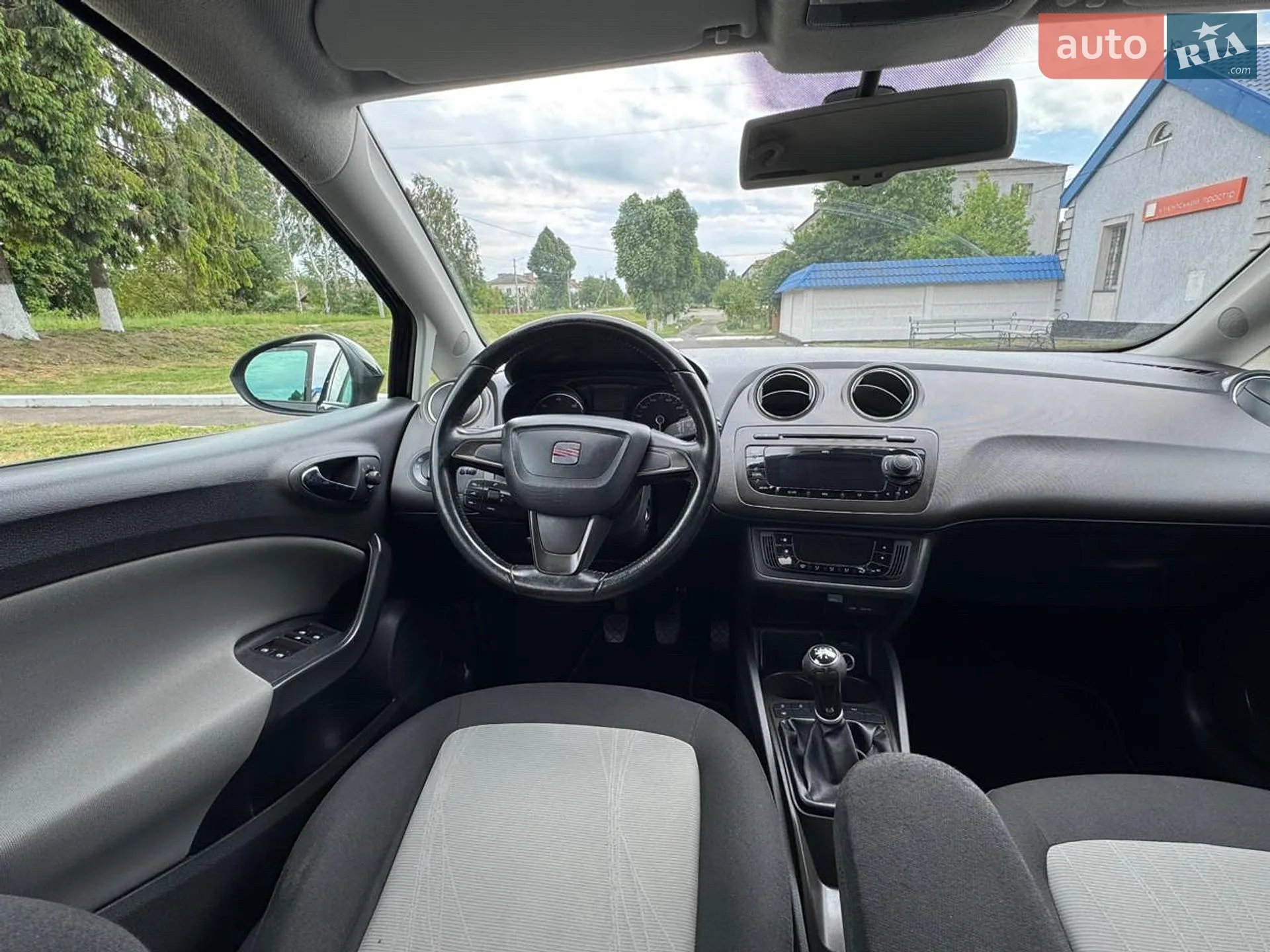 2012 SEAT Ibiza - мініатюра 11