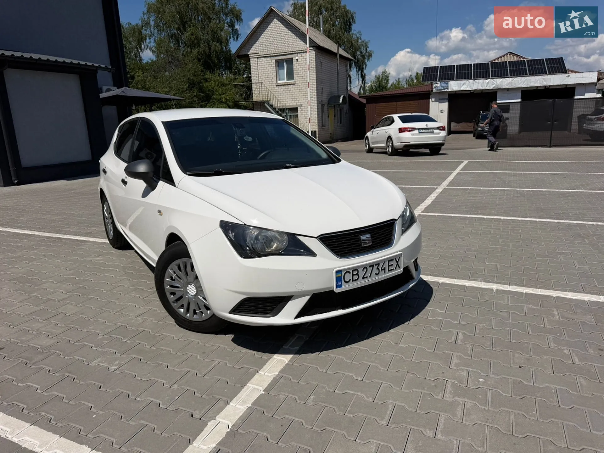 2011 SEAT Ibiza - мініатюра 2