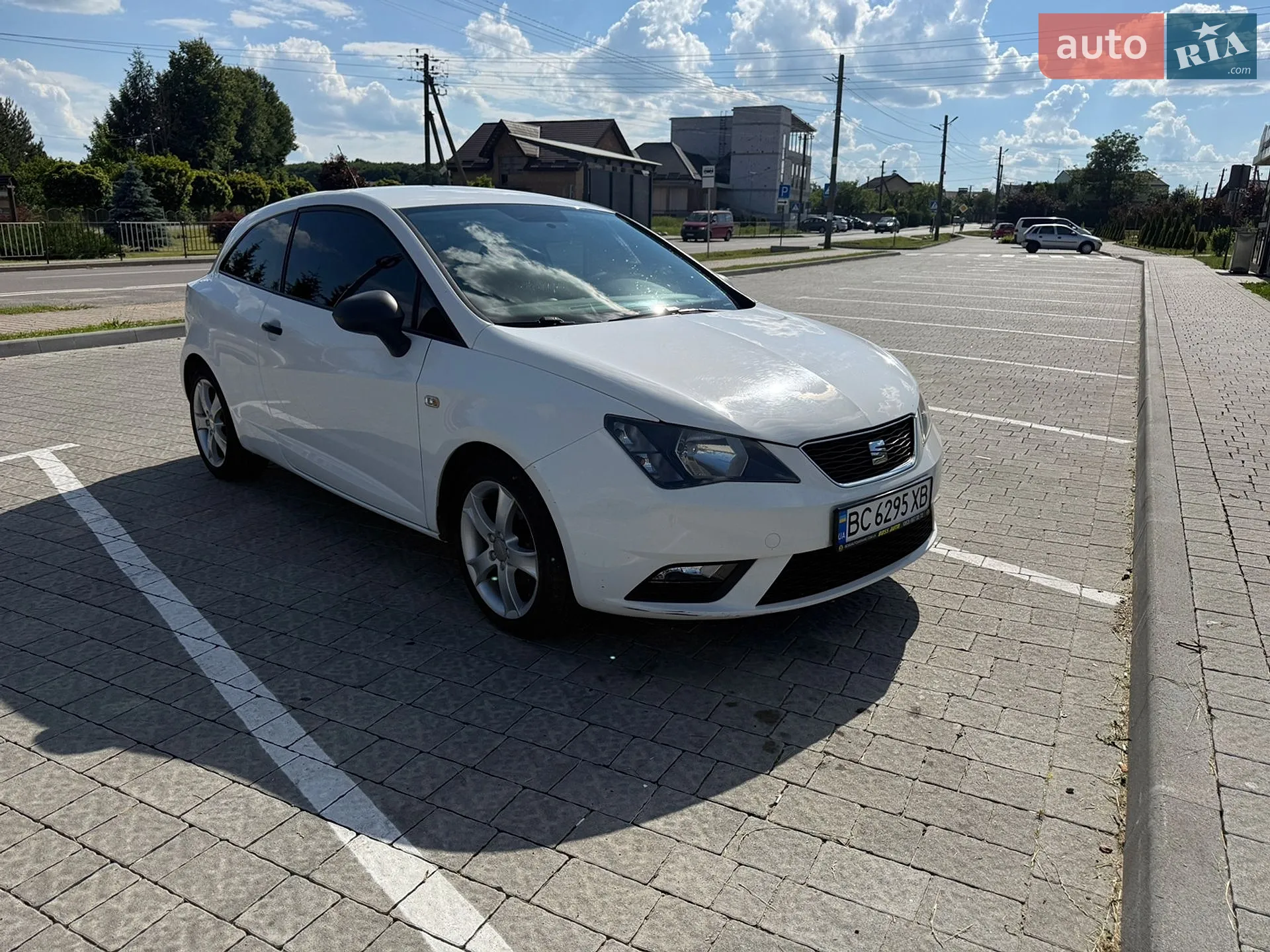 2015 SEAT Ibiza - мініатюра 3