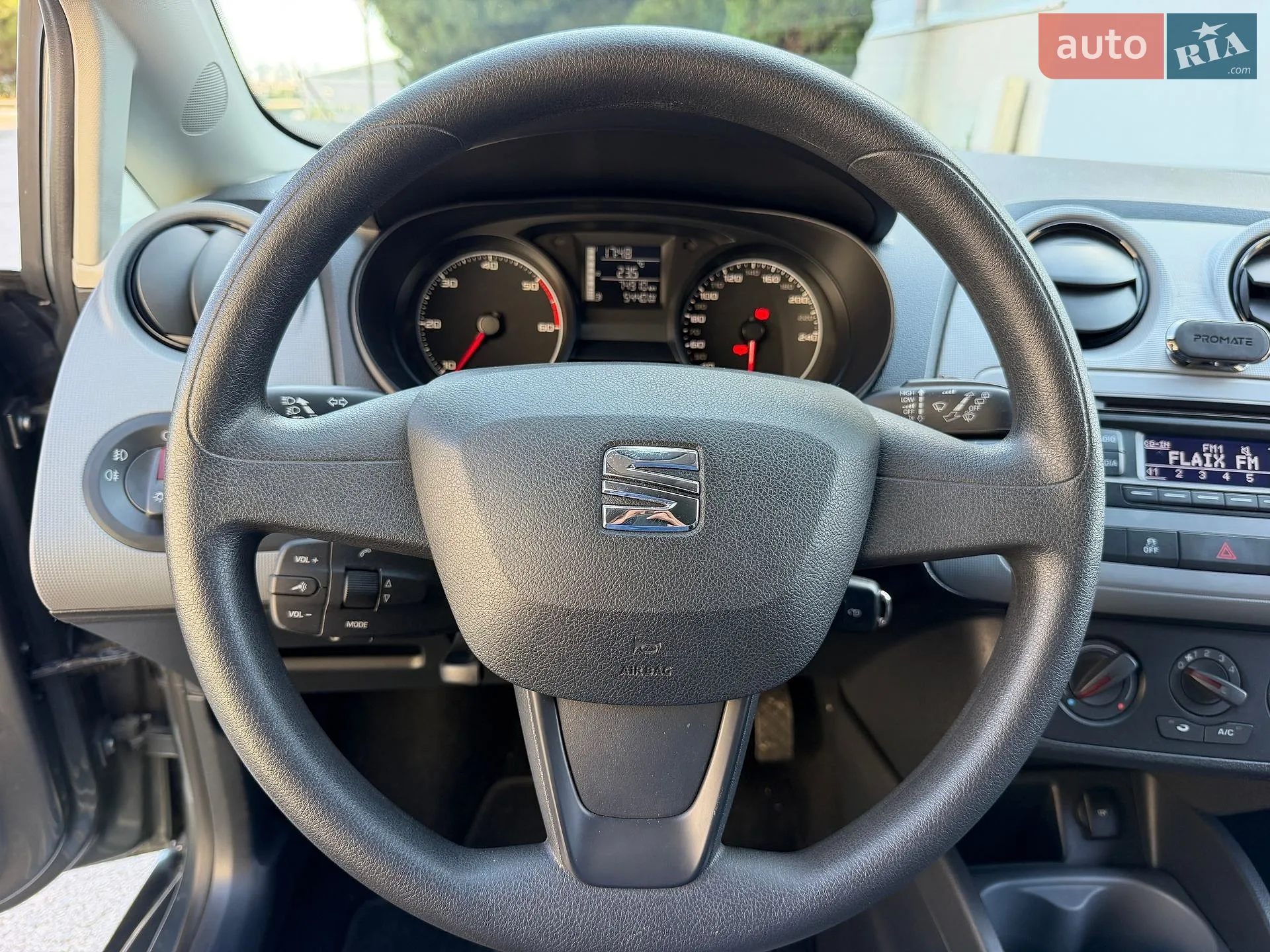 2015 SEAT Ibiza - мініатюра 38
