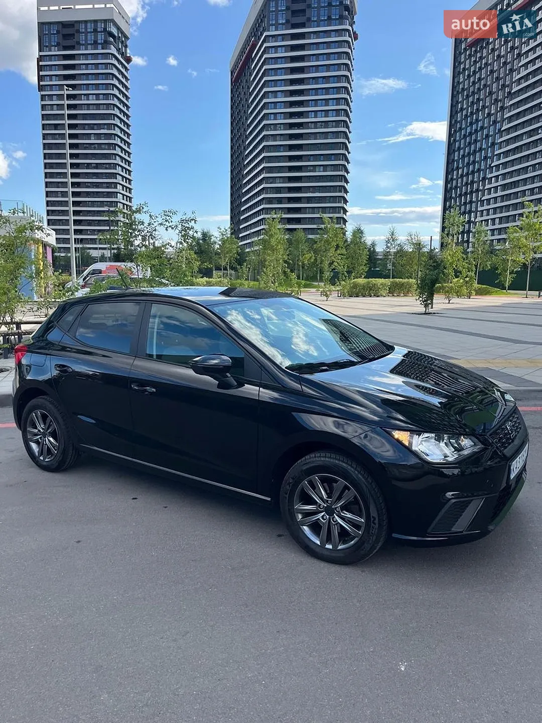 2021 SEAT Ibiza - фото 1