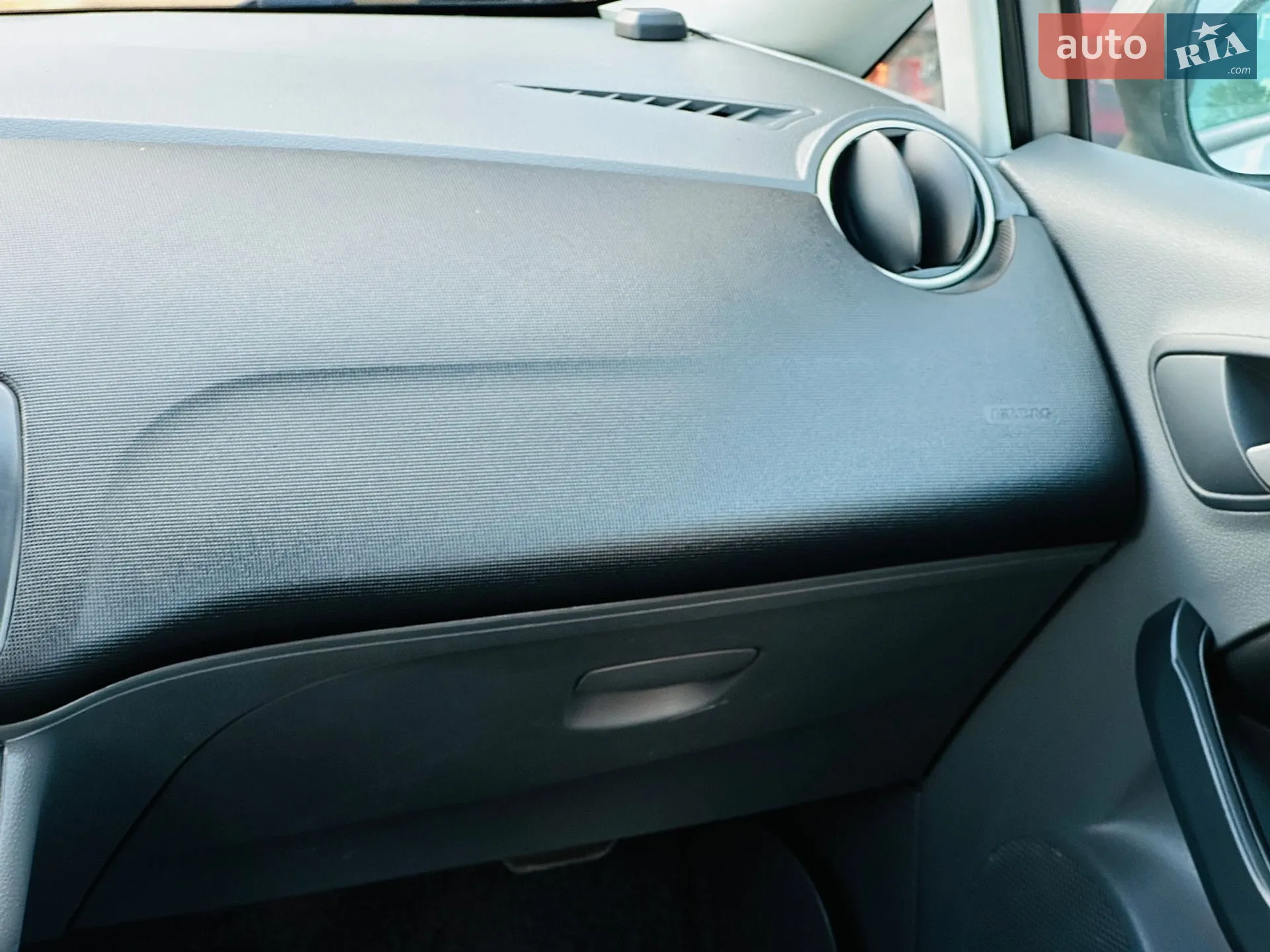 2011 SEAT Ibiza - мініатюра 27