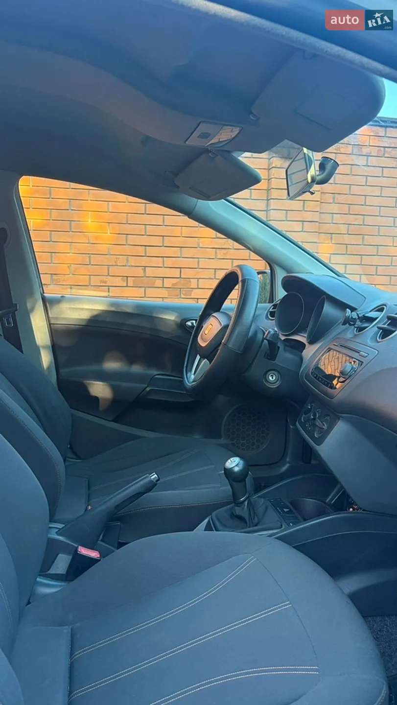 2011 SEAT Ibiza - мініатюра 6
