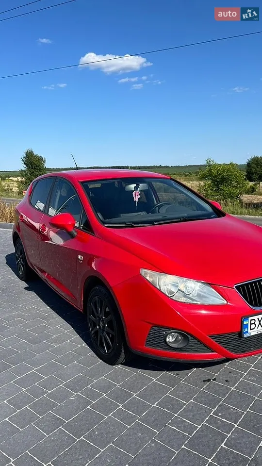 2010 SEAT Ibiza - мініатюра 13