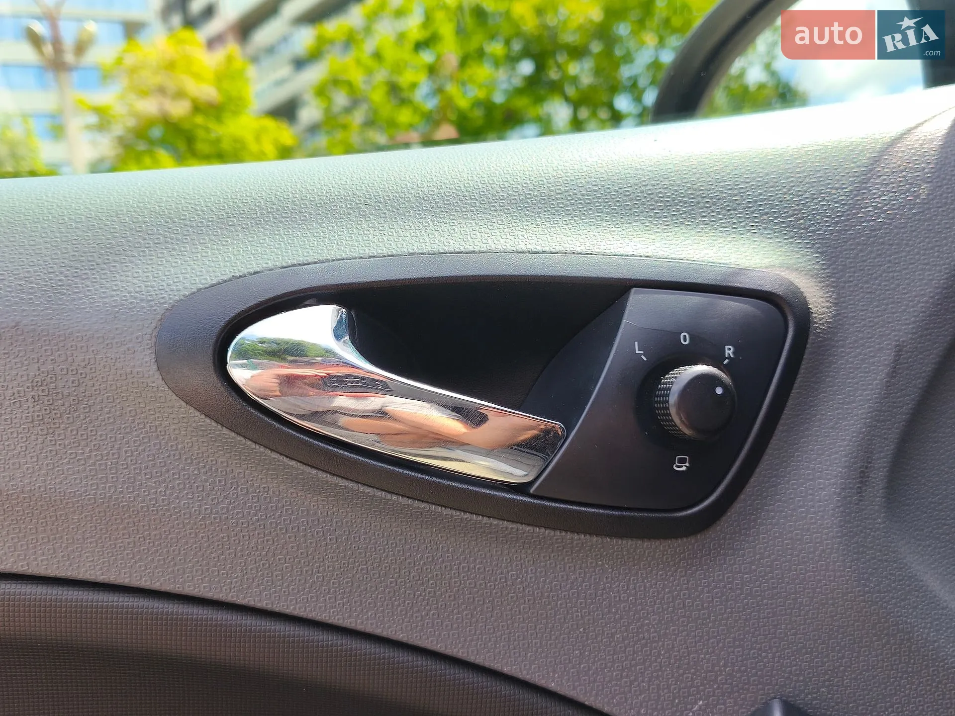 2010 SEAT Ibiza - мініатюра 11