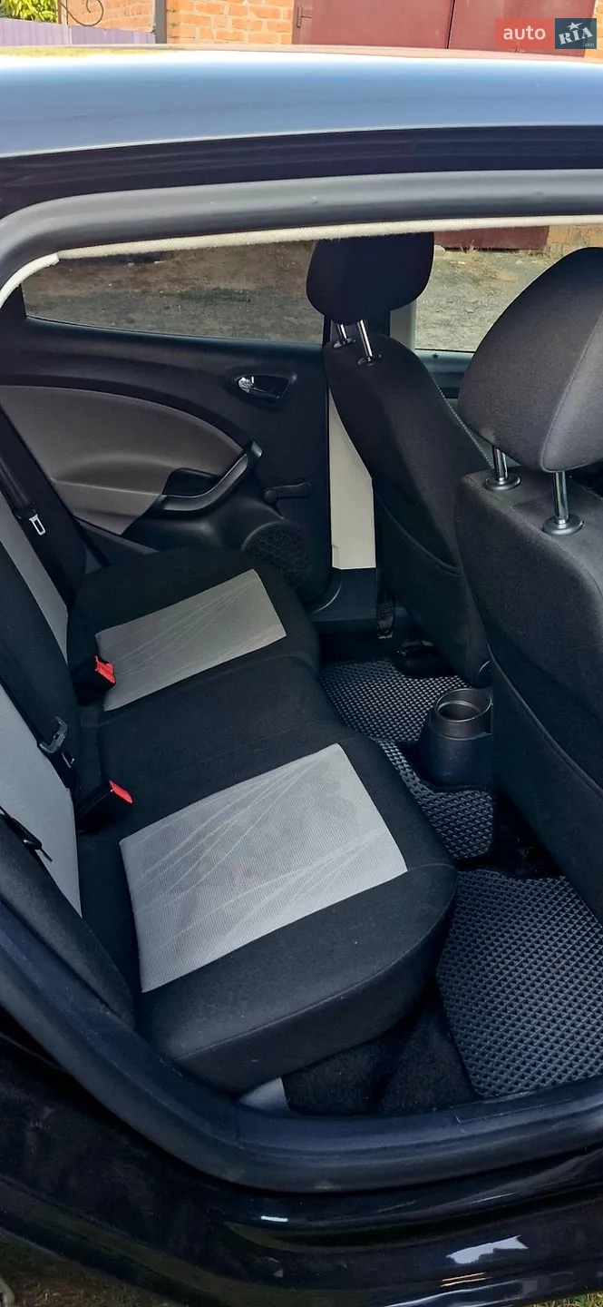 2012 SEAT Ibiza - мініатюра 5