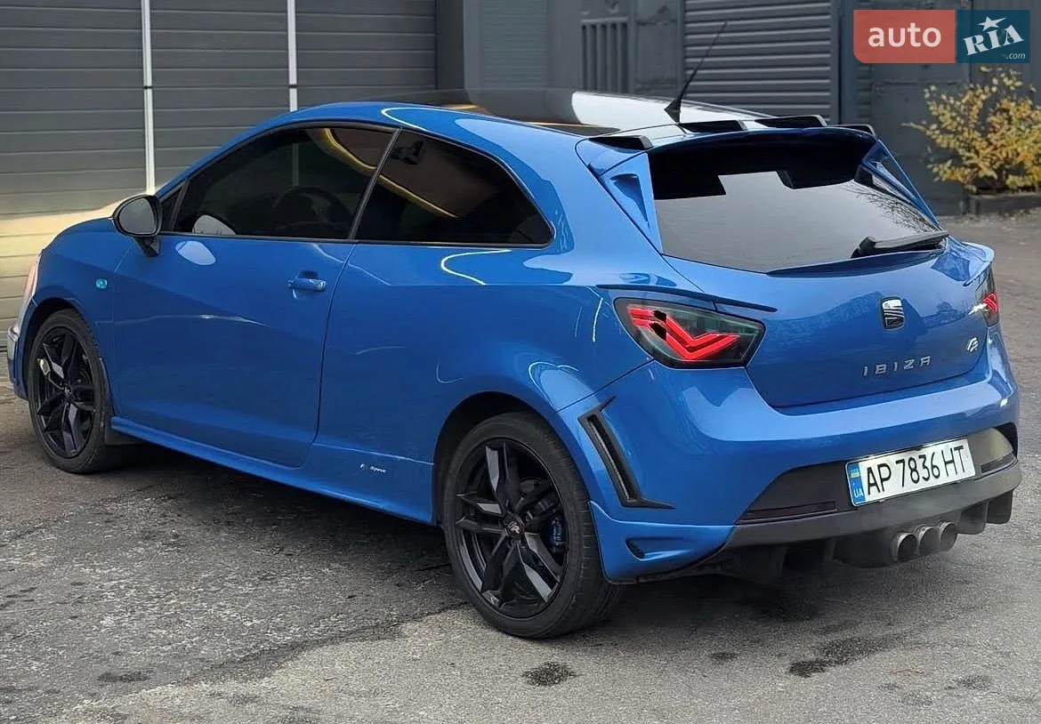 2011 SEAT Ibiza - мініатюра 8
