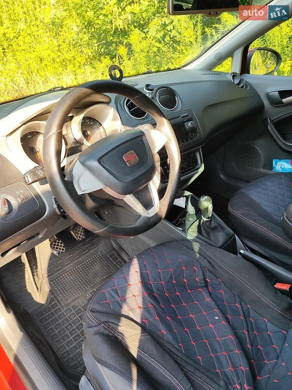 2011 SEAT Ibiza - мініатюра 6