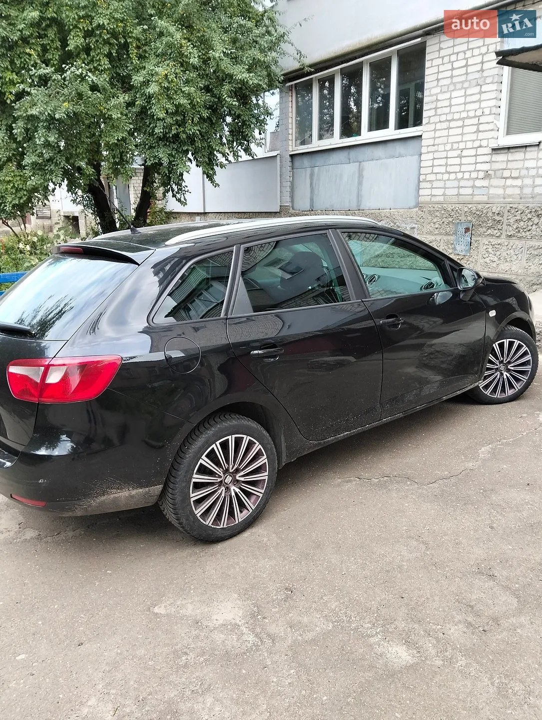 2011 SEAT Ibiza - мініатюра 4
