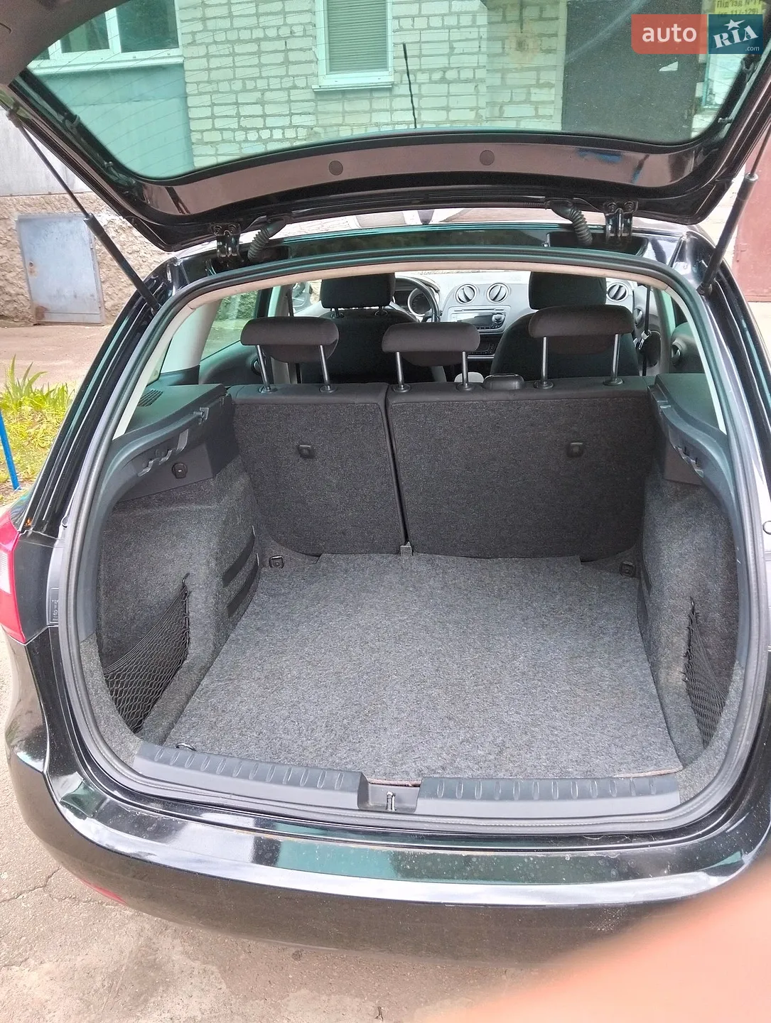 2011 SEAT Ibiza - мініатюра 8