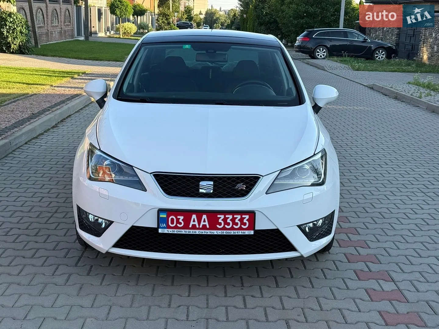 2011 SEAT Ibiza - мініатюра 2