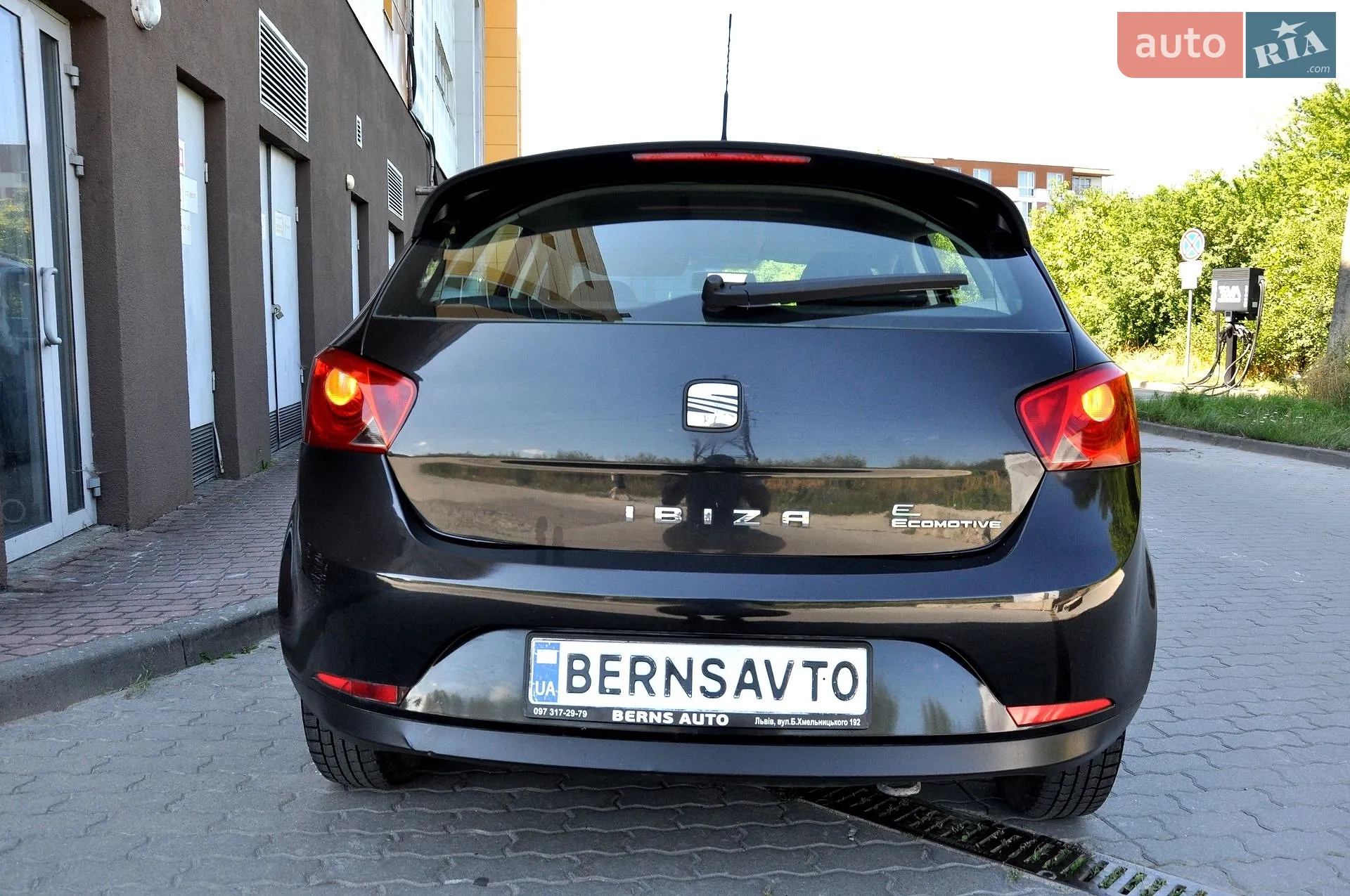 2011 SEAT Ibiza - мініатюра 10
