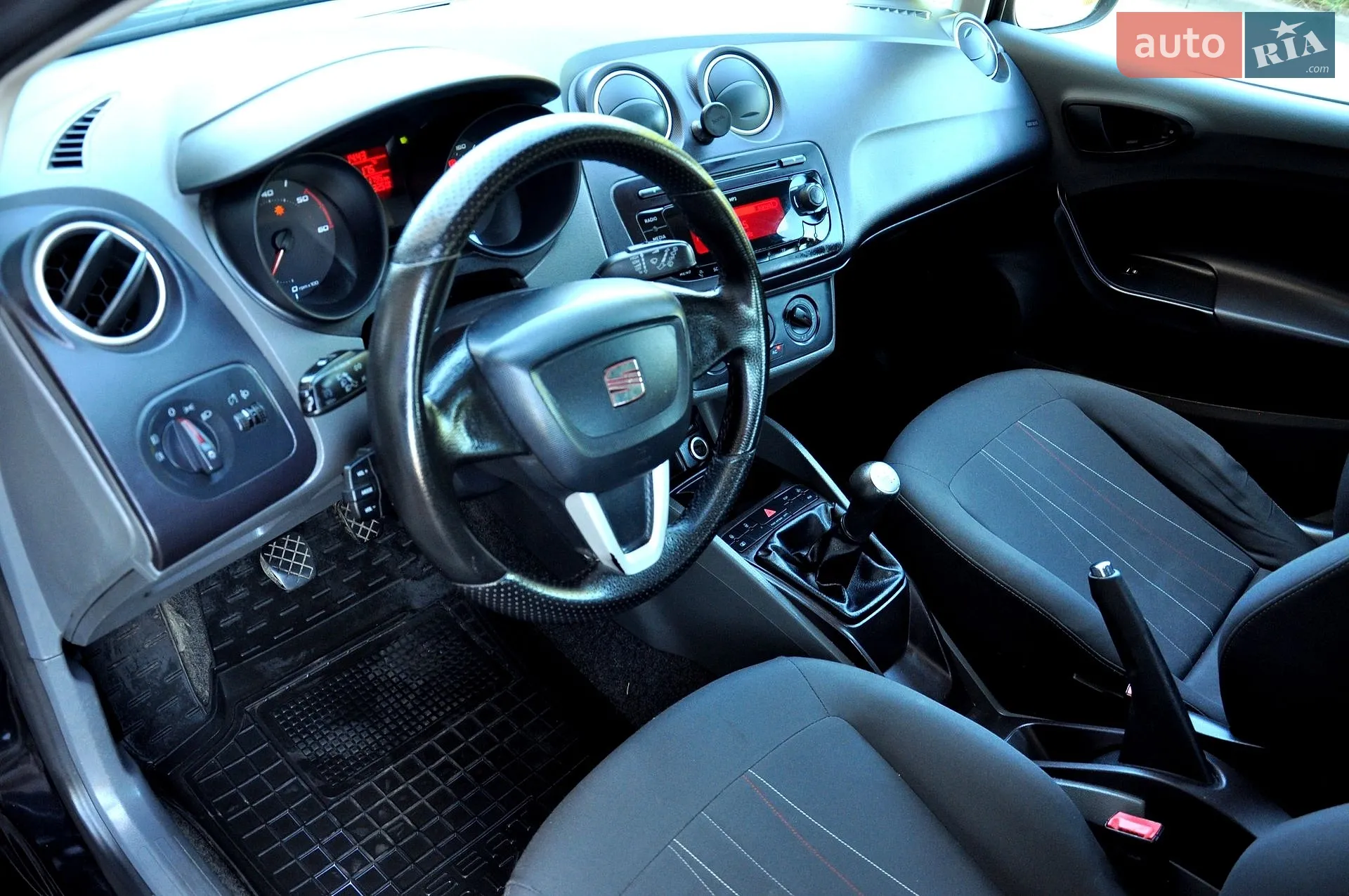 2011 SEAT Ibiza - мініатюра 17