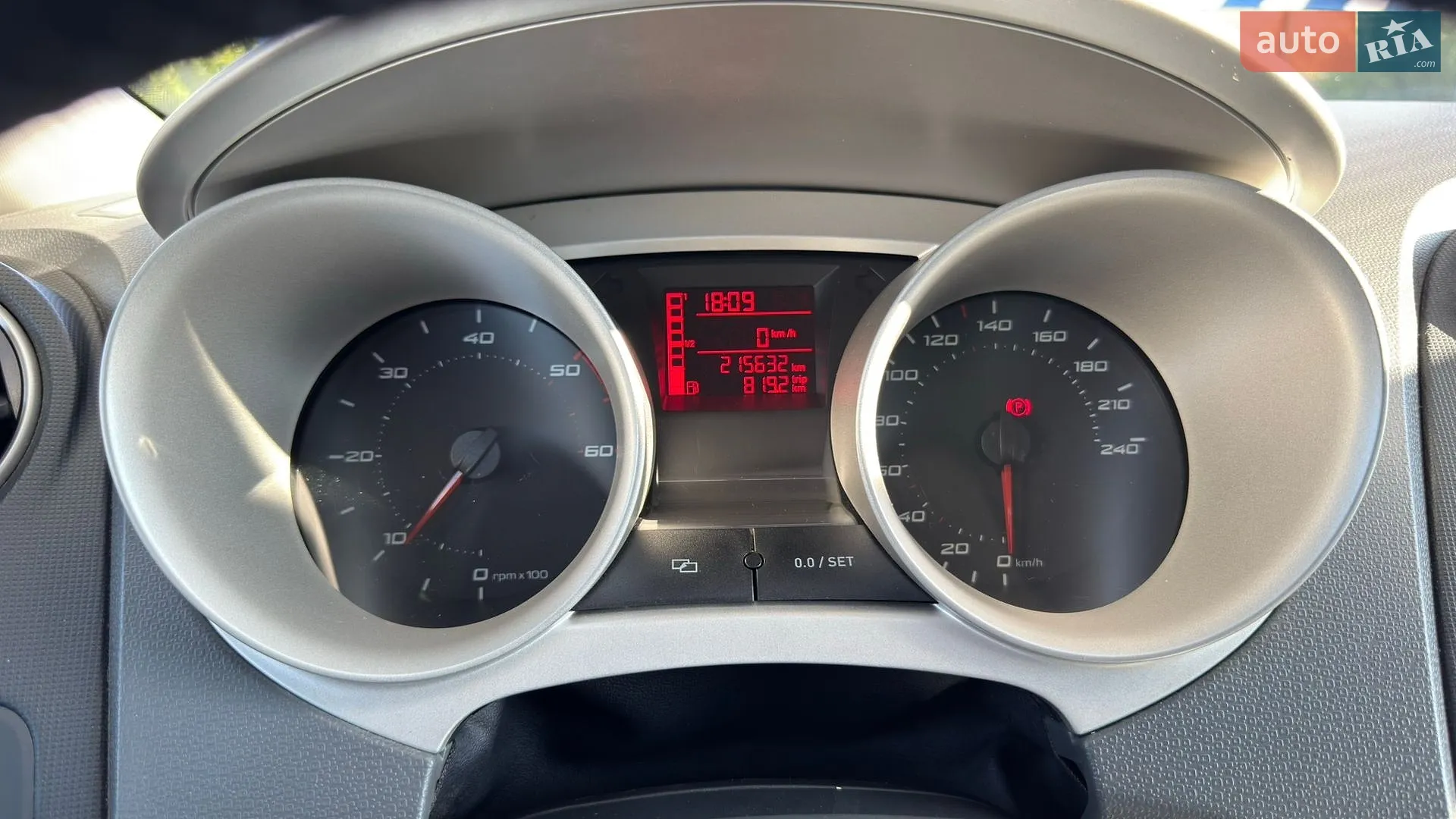 2011 SEAT Ibiza - мініатюра 3