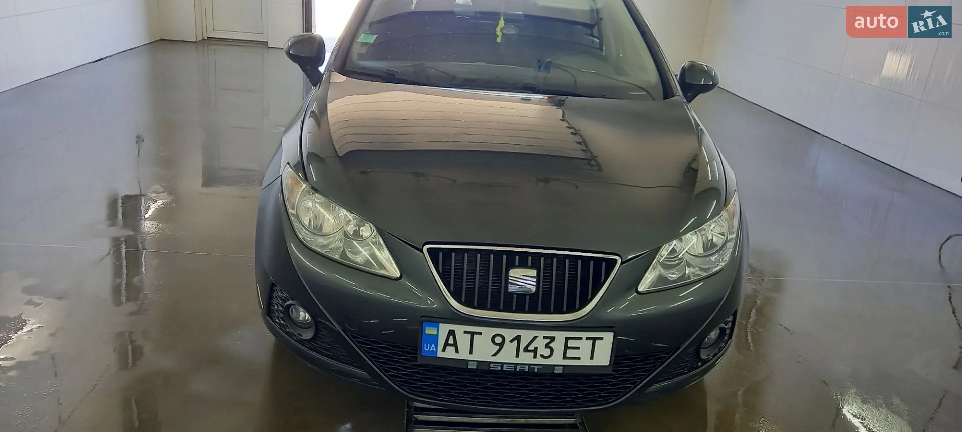 2010 SEAT Ibiza - мініатюра 3