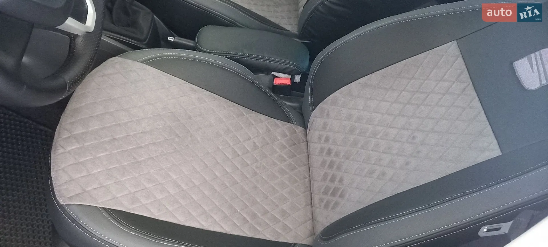 2010 SEAT Ibiza - мініатюра 7