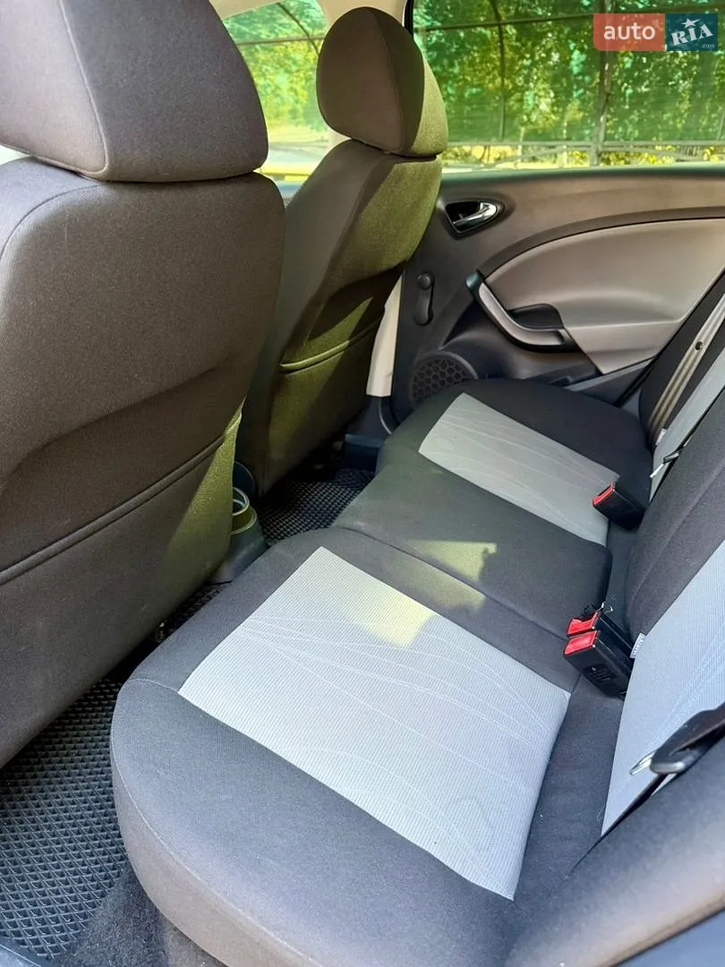 2013 SEAT Ibiza - мініатюра 20