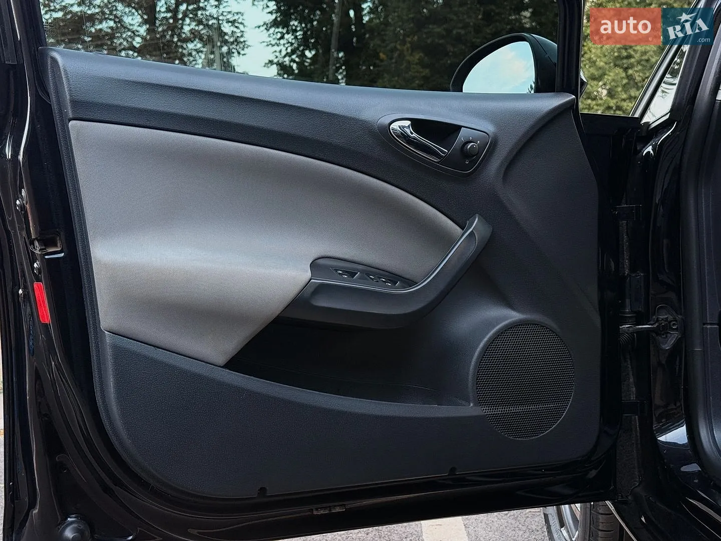 2012 SEAT Ibiza - мініатюра 19