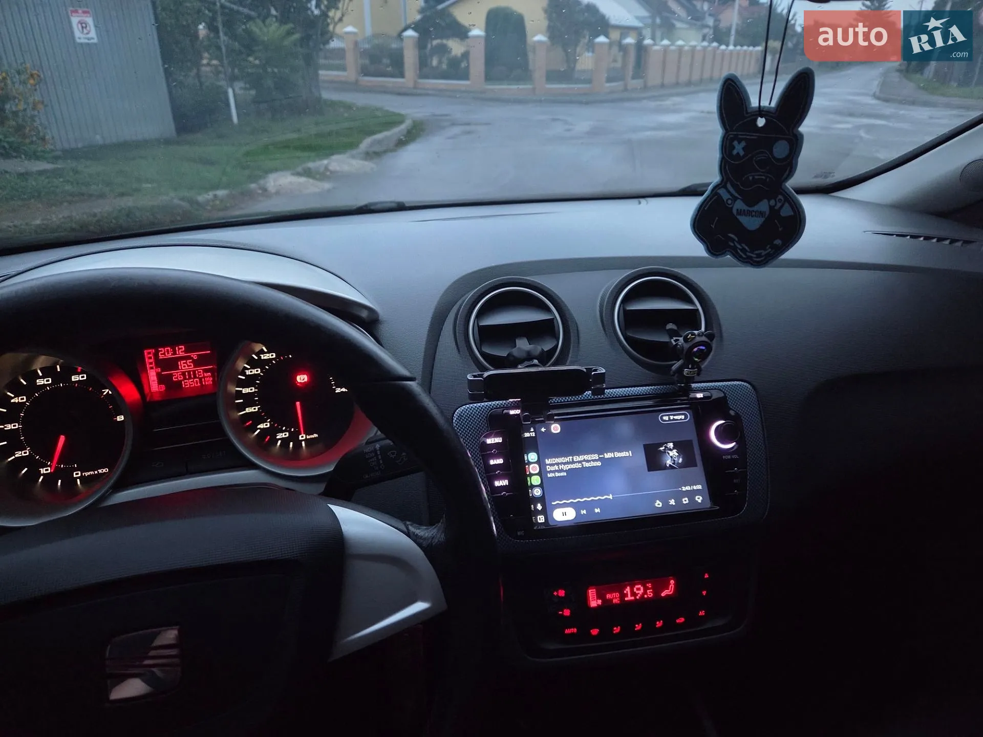 2011 SEAT Ibiza - мініатюра 16