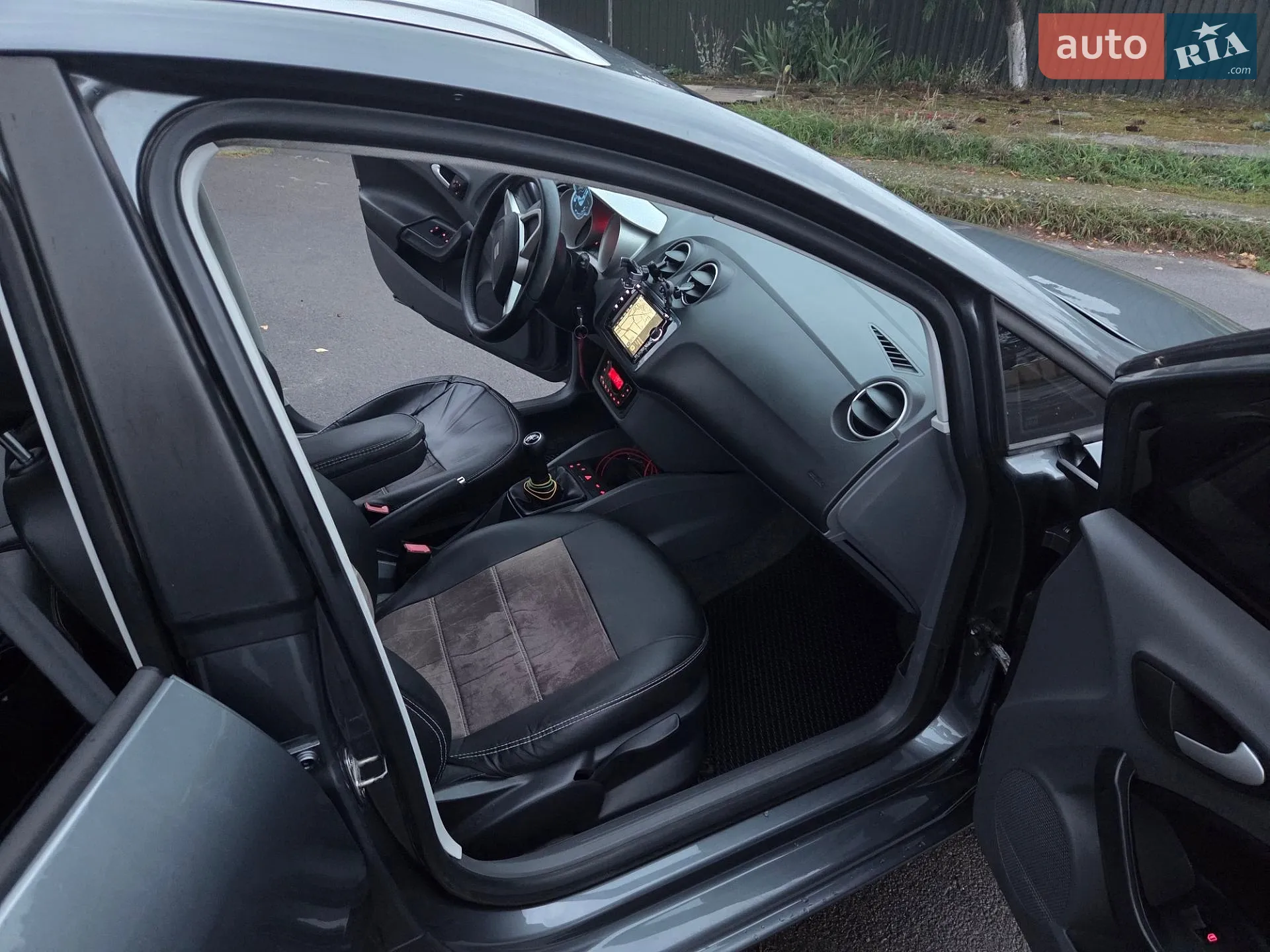 2011 SEAT Ibiza - мініатюра 13