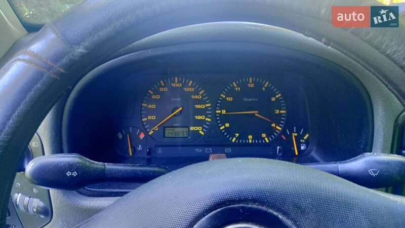 Вантажний фургон SEAT Inca 2000 в Львові