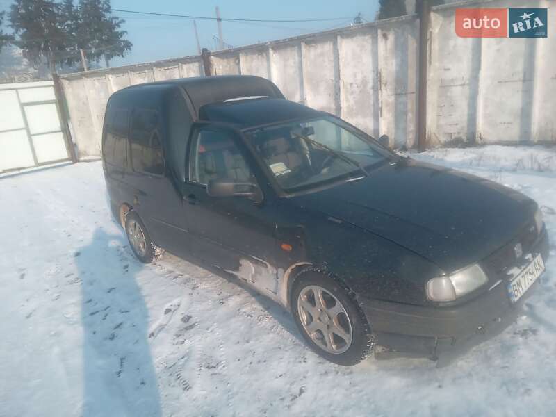 Грузовой фургон SEAT Inca 2003 в Сумах