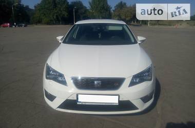 Хэтчбек SEAT Leon 2015 в Запорожье