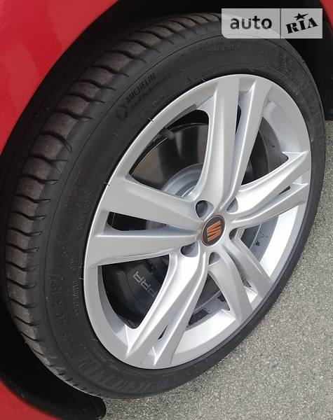 Универсал SEAT Leon 2019 в Киеве