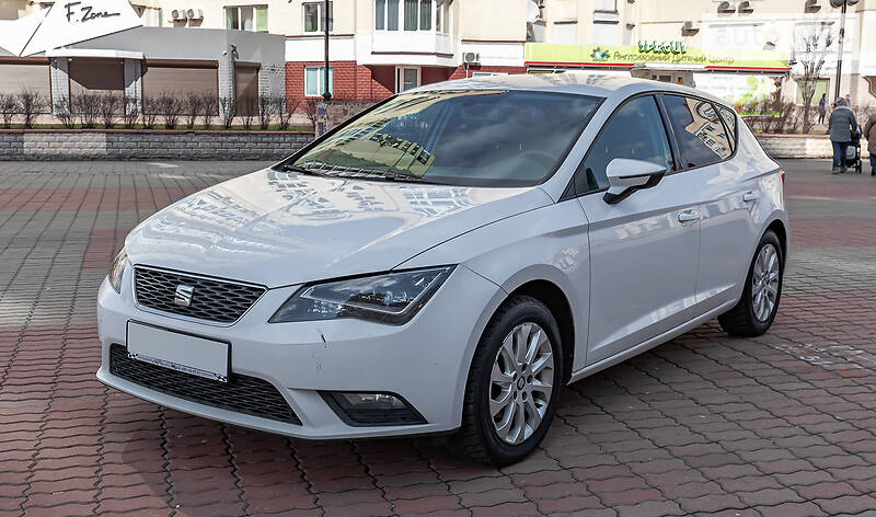 Хэтчбек SEAT Leon 2015 в Киеве